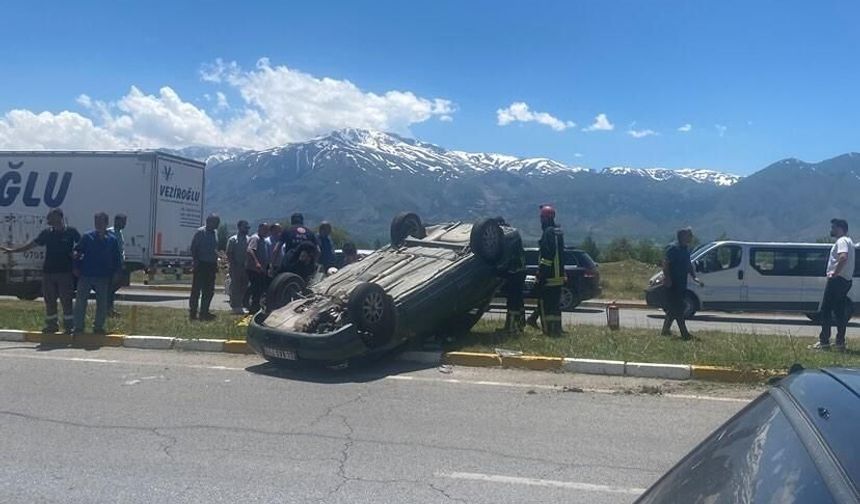 Erzincan Çevre Yolunda Trafik Kazası