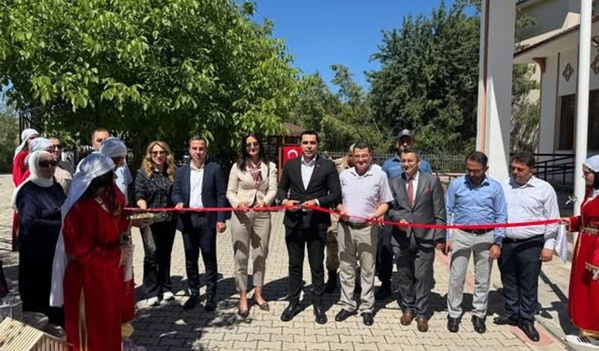 Erzincan’da geleneksel el sanatları görücüye çıktı