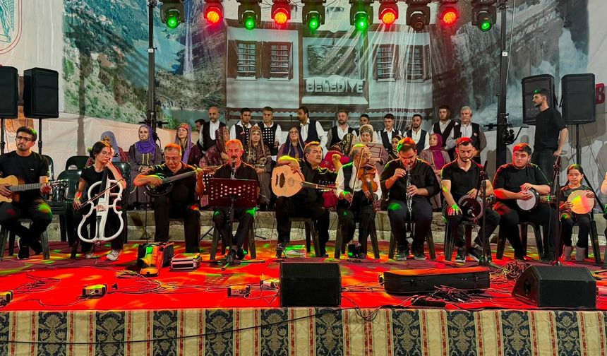 Kemaliye’de "Sıladan Gurbete Eğin Fasılı" Büyük Coşkuyla Gerçekleşti