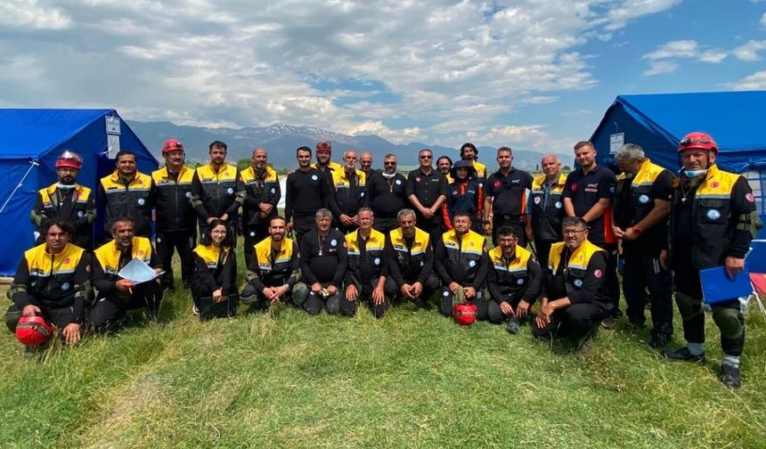 Erzincan’da 27 Kişilik Arama Kurtarma Ekibinin Akreditasyonu Tamamlandı