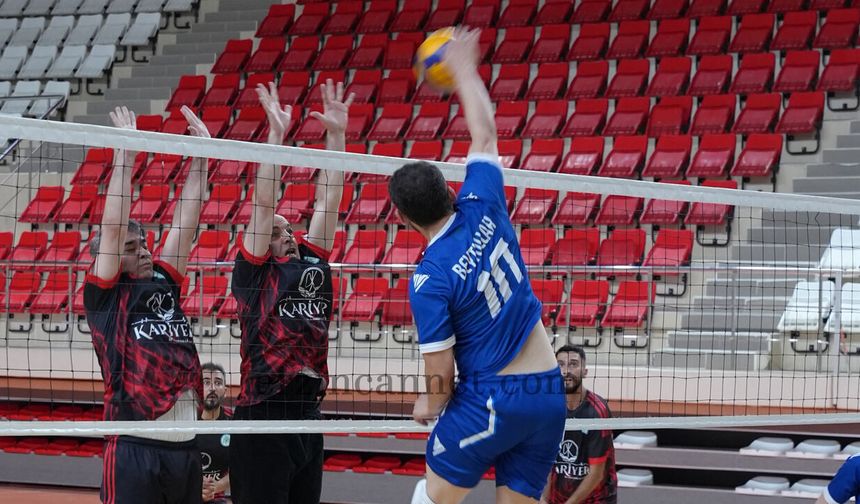 Erzincan’da Voleybol Turnuvasında Şampiyon Kurum Belirlendi
