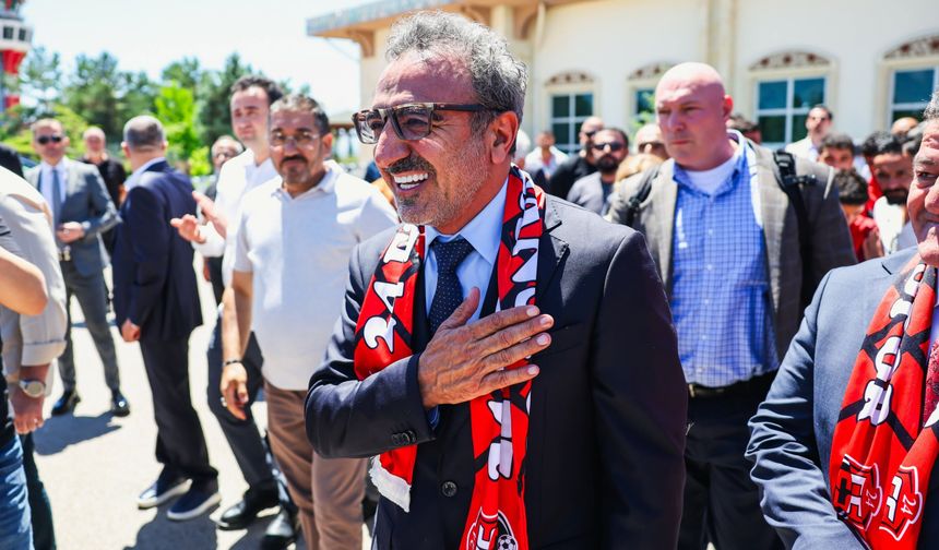 Hamdi Ulukaya’dan Memleketinin Gençlerine Büyük Jest!