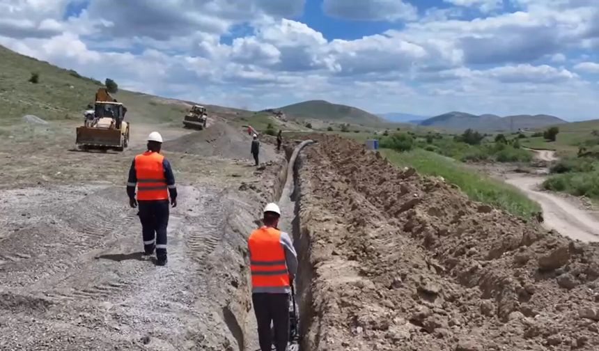 DSİ Genel Müdürü Balta Duyurdu: Erzincan'daki Dev Projede Yüzde 52 Seviyesine Ulaşıldı