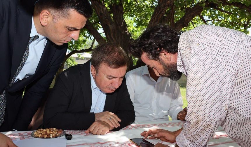 Vali Aydoğdu o köylerin sorunları yerinde tespit edip, talimat verdi