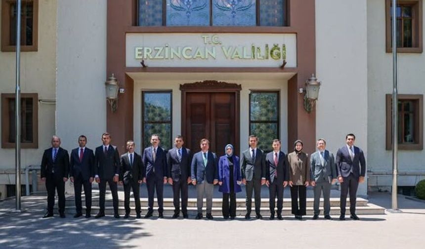 Erzincan'da Yeni Vali Yardımcısı ve Kaymakamlar Göreve Başladı...