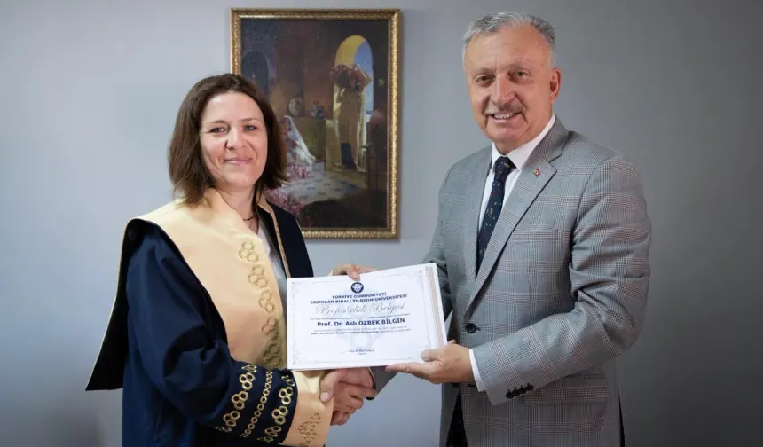 EBYÜ'de Profesörlük Ünvanı Alan Akademisyenlere Rektör Ziyareti