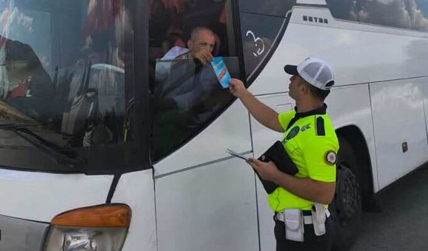 Sakaltutan ve Kızıldağ’da Sürücülere Hayati Trafik Uyarısı