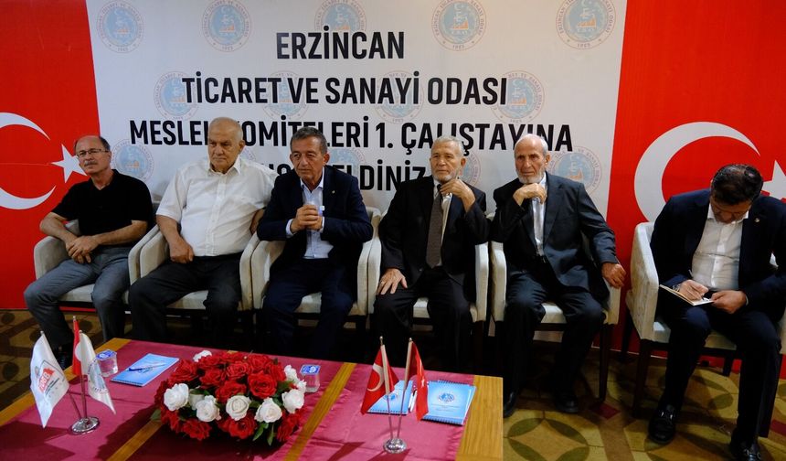 Erzincan’da 40 Yıllık Ticaret Hikâyeleri Ödüllendirildi! İşte O İsimler