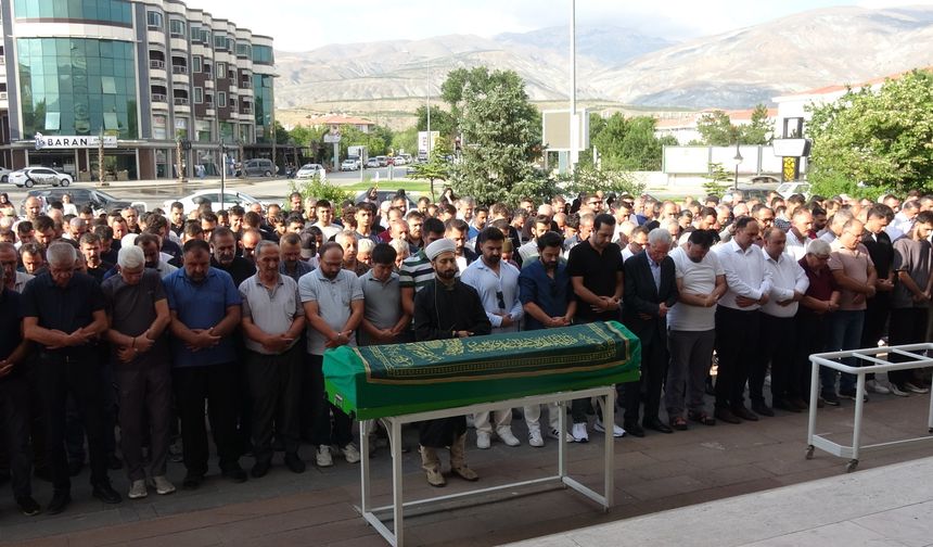Erzincan’da ölü bulunmuştu: Bugün toprağa verildi