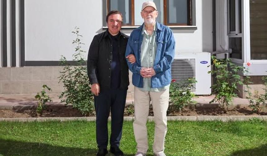 Erzincan’ın Yetiştirdiği Usta Kalem Mustafa Kutlu’ya Anlamlı Ziyaret