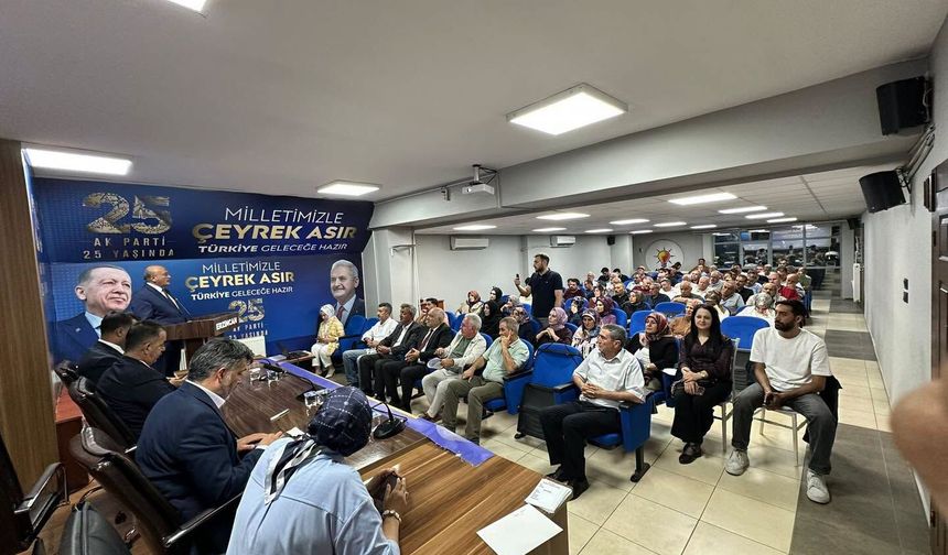 Erzincan İçin Yeni Yol Haritası! AK Parti Teşkilatı Gündemi Değerlendirdi