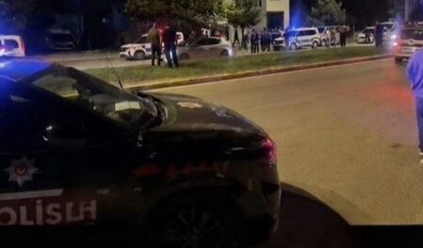 Erzincan'da Geceyi Karıştıran Kavga! Polis Biber Gazıyla Müdahale Etti
