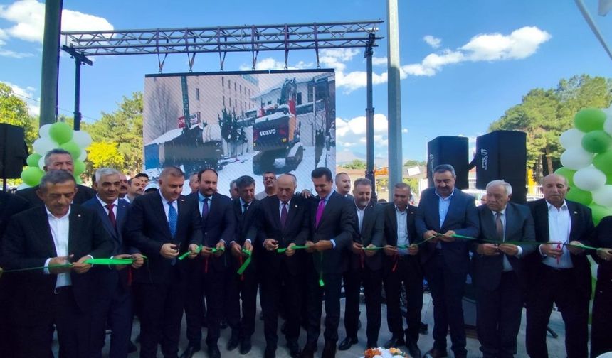 Erzincan’da 40 Binden Fazla Üyesi Bulunan Dev Kooperatif ‘ten Görkemli Açılış