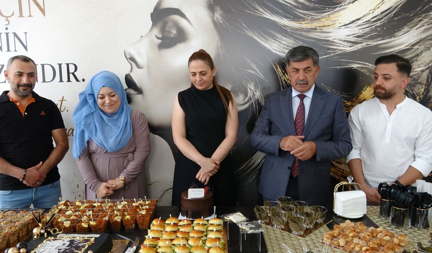 Erzincan’da Açılışa El Emeği Damga Vurdu! Başkan Aksun’dan Övgü Dolu Sözler