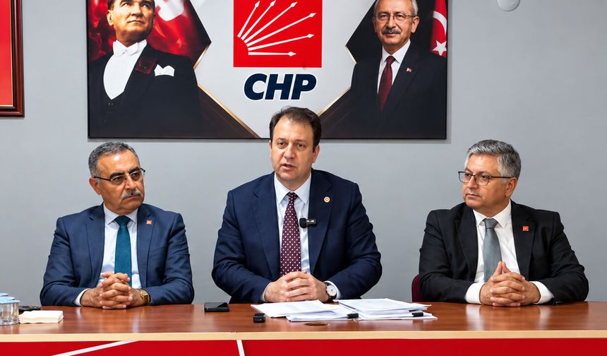 Kars CHP Vekili Erzincan’daki Üyelere Dönen Dolapları Anlattı