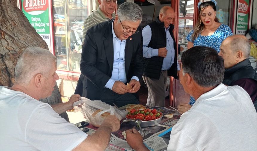 Şevki Akdağ, Buğday Meydanında Esnafın Nabzını Tuttu...
