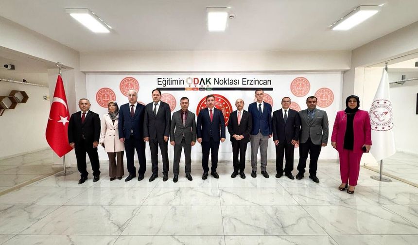 Zillerin Çalmasına Az Bir Süre Kala Vali Aydoğdu Milli Eğitim'de...