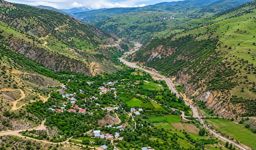 500 Yıl Önce Erzincan’da Köprü Bekçiliği Yapan Köy: Alapınar (Ofuz)
