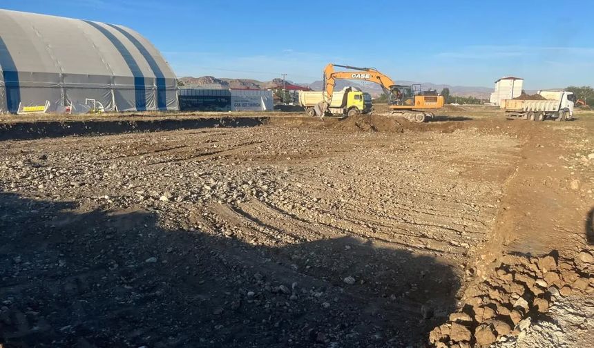 Erzincan'ın İlçesinde İki Büyük Projede Heyecanlandıran Gelişme