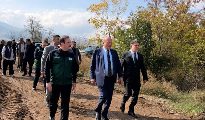 Dağınık Tarlalar Düzenleniyor, Tarla Yolları Yapılıyor: Erzincan’da Arazi Seferberliği