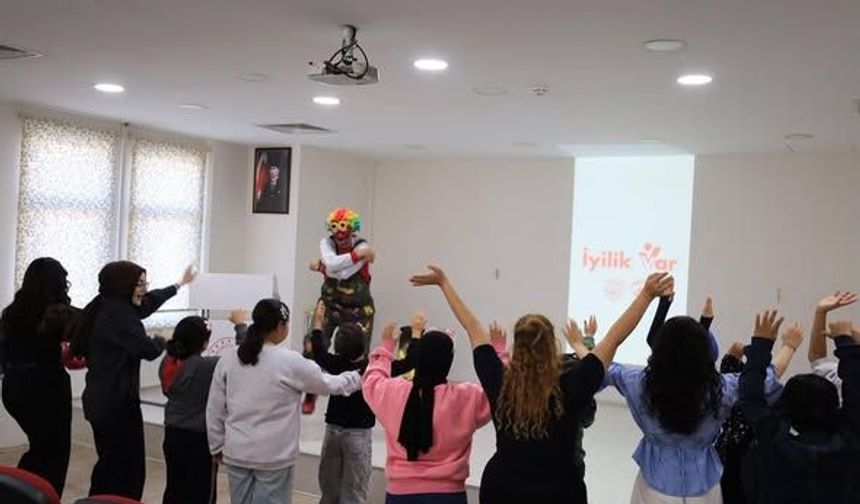 Erzincan’da İyilik Melekleri Sahnedeydi!