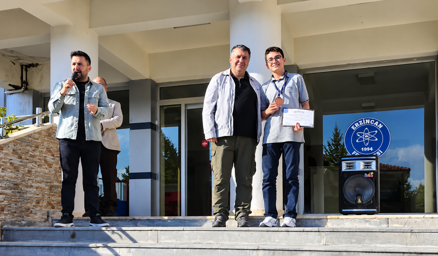 Erzincan Fen Lisesi’nden Olimpiyat Başarısı: Bronz Madalya Geldi