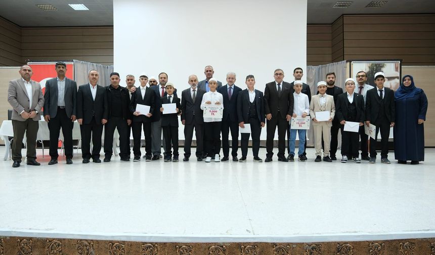 Kur’an Tilavetinde Bölge Birincileri Erzincan’da Belirlendi