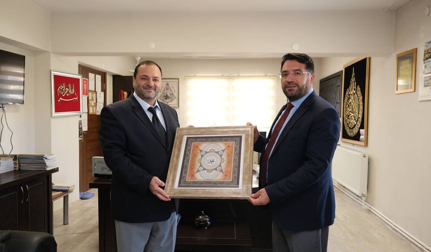 Vali Aydoğdu, Müftü Hekim Şahin'in acısını paylaştı...