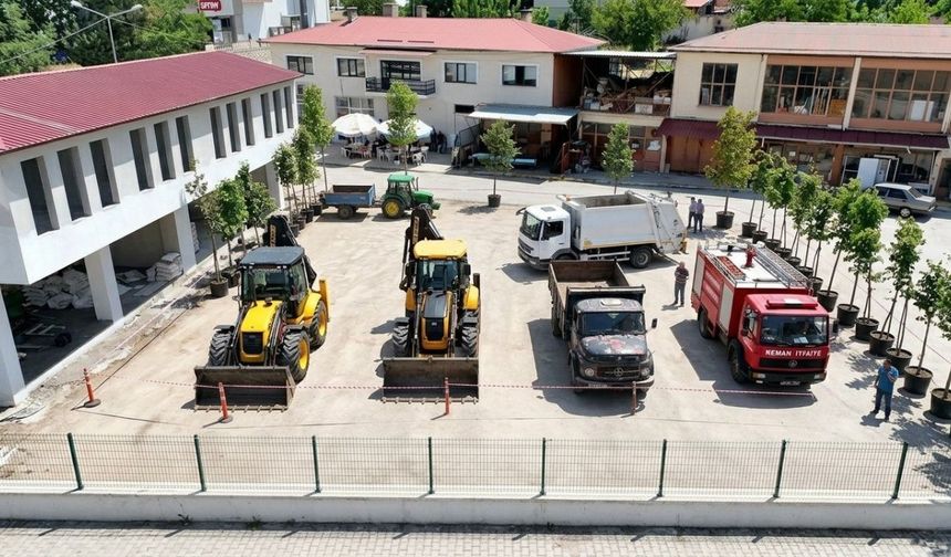 Kemah Belediyesi Filosunu Yenilemek İçin Düğmeye Bastı: 4 Hizmet Aracı Satışa Çıkarıldı!