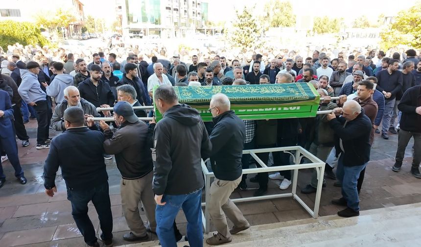 Erzincan Mengücek Gazi Hastanesi Personeli Ömer Kocatürk’e Son Veda