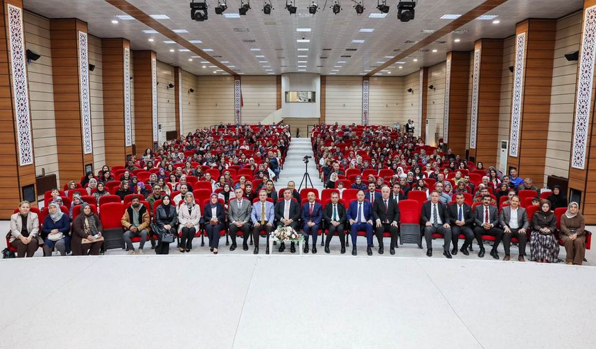 Vali ve Yüzlerce Veli Çocuklar İçin Bir Araya Geldi