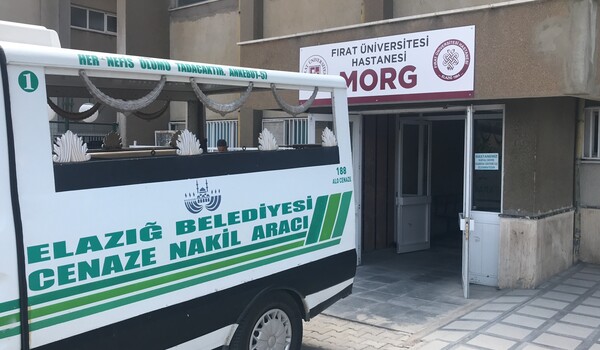 balkondan düşen kız (1)