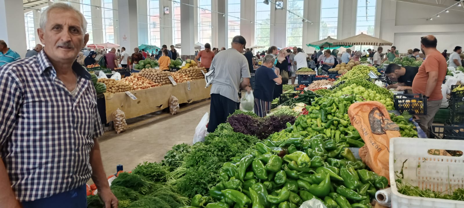 Erzincan cumartesi pazarı..