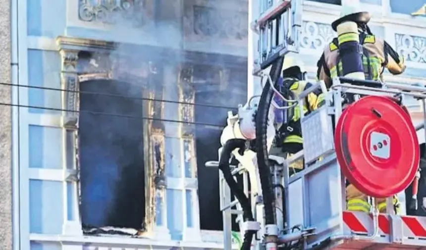 Yangın Faciası! Türk Aile Hayatını Kaybetti 1