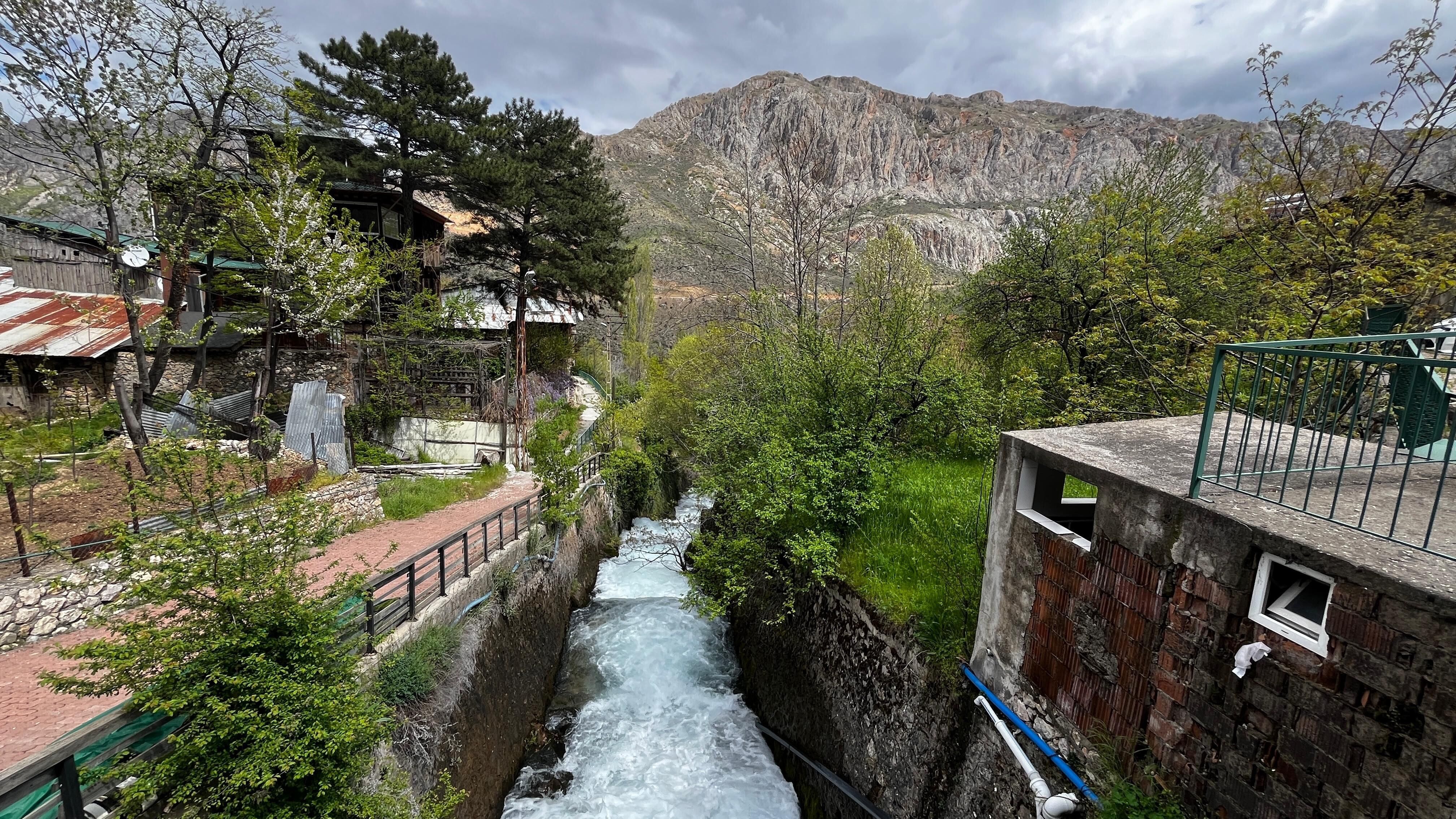 Kemaliye Kadı Gölü
