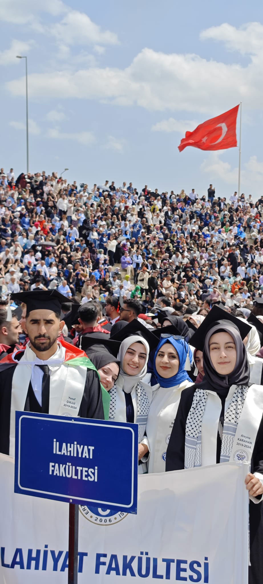 Erzincan Mezuniyet Töreninde Filistin’e Destek Pankartı. 3