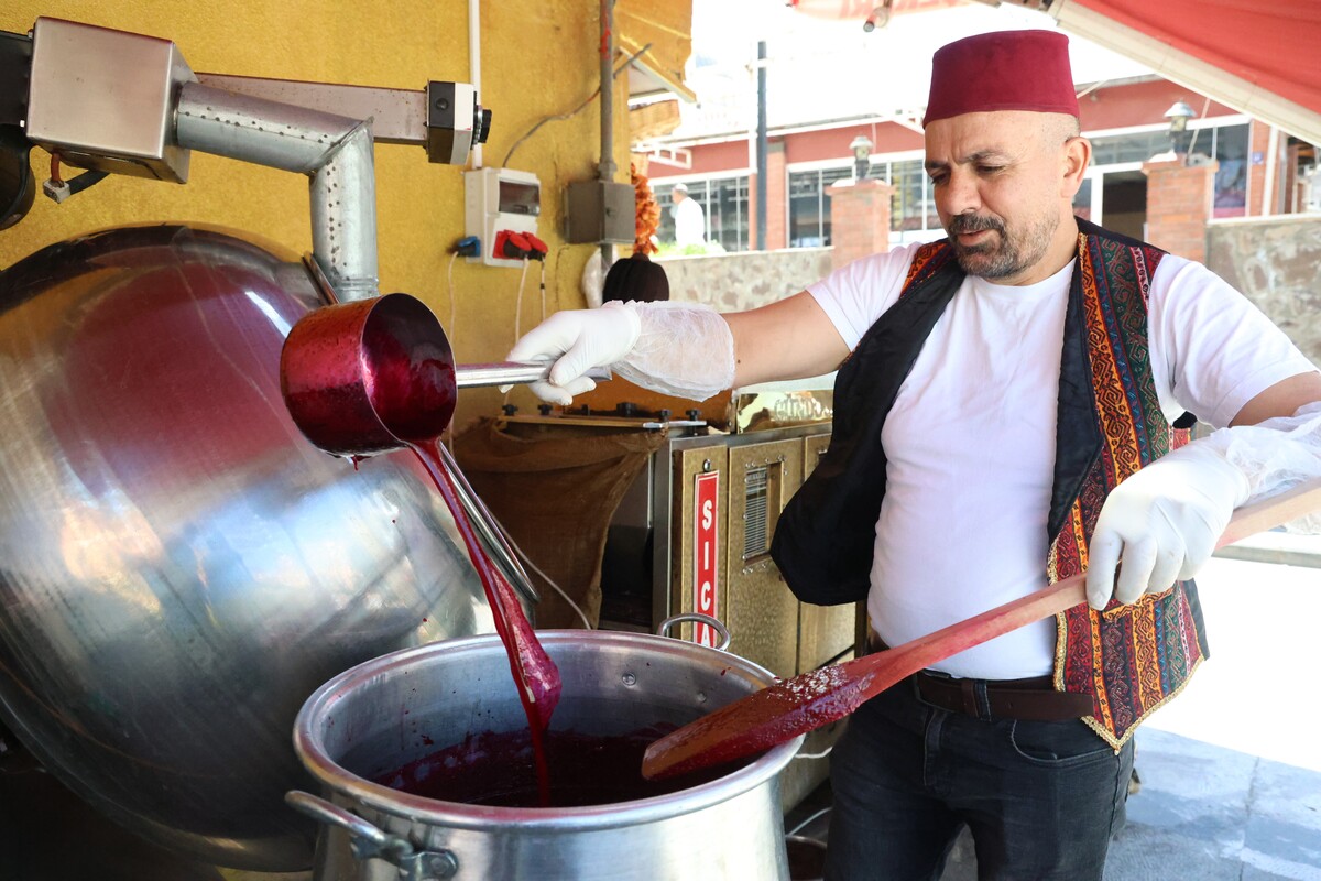 Vişneli Badem Şekeri Elazığ 4 (1)