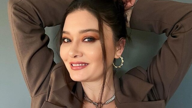 Nurgül Yeşilçay2-1