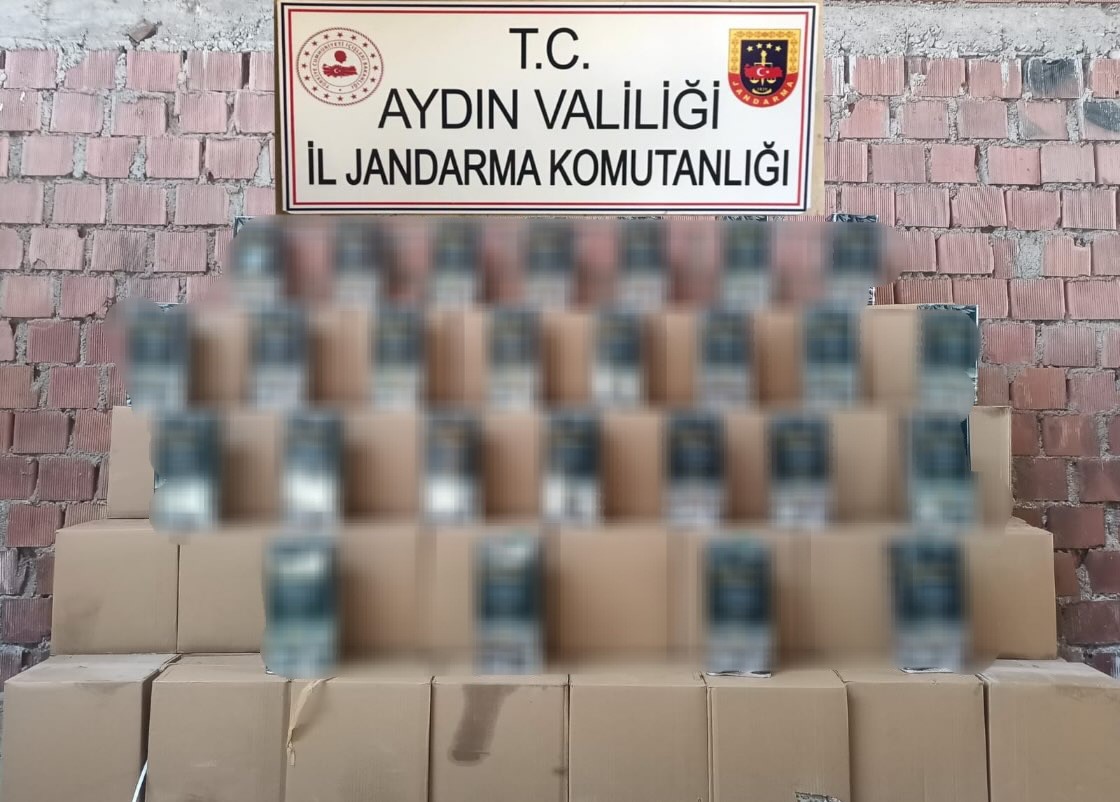 Erzincan’a getirilmek üzere piyasa değeri 1 milyon 50 TL olan sahte zeytin yağı ele geçirildi  1