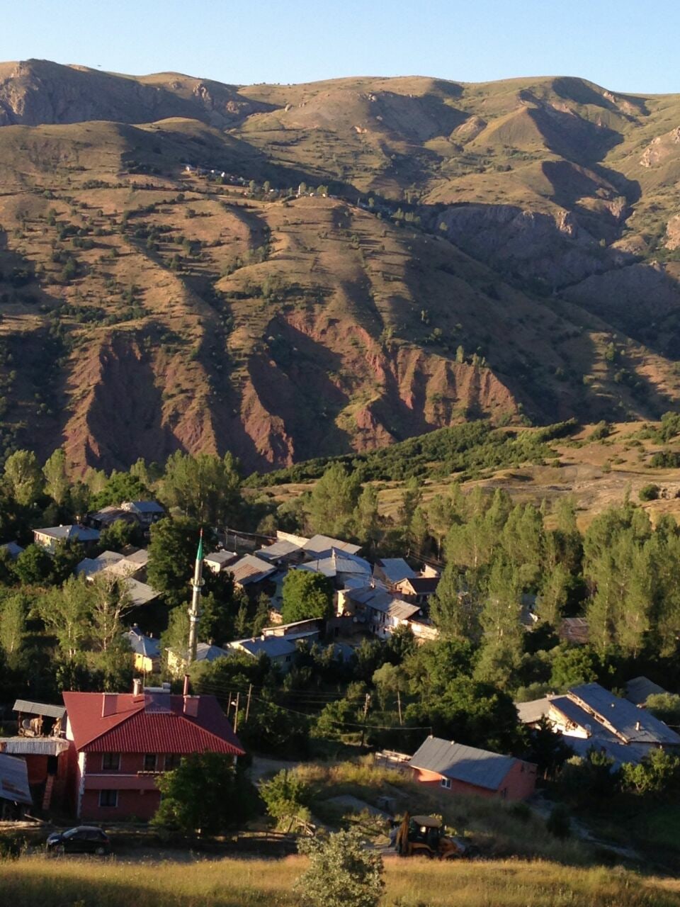 Refahiye'nin Çukuryazı Köyü'ne Kadın Eli Değince (1)