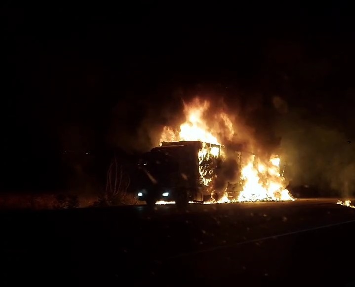 Tokat Erzincan Tır Yangını (3)