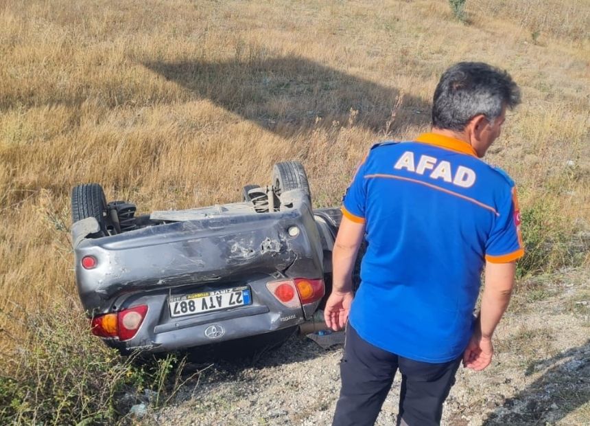 Erzincan’da Otomobilin Feci Kazası 6 Yaralı 1