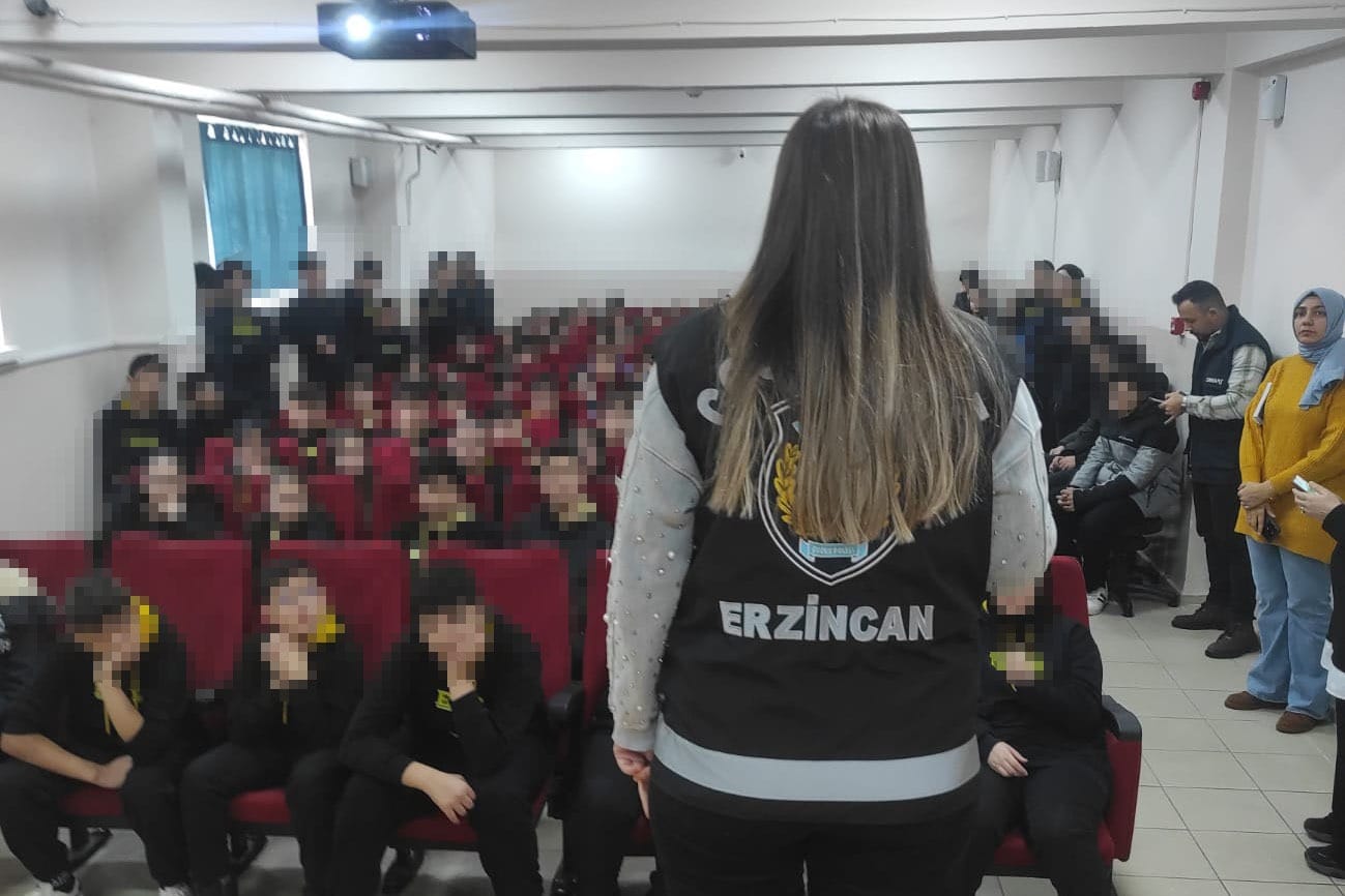 Erzincanda 2 Liseye Eğitim (2)