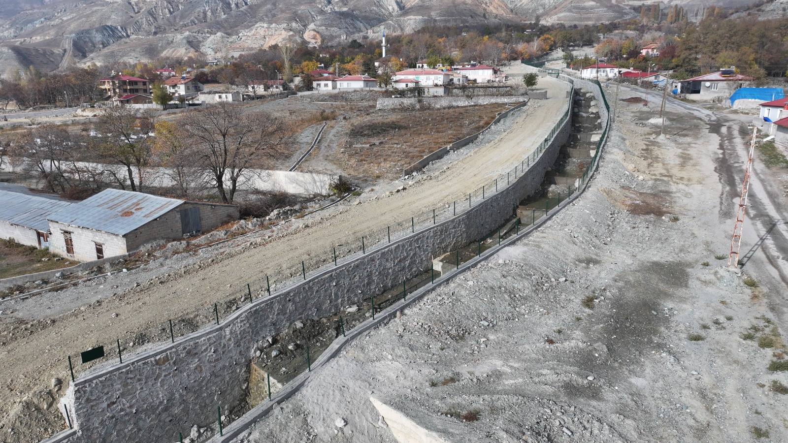 Erzincan’da O Bölgede Çok Önemli Çalışma Yapılıyor… (4)