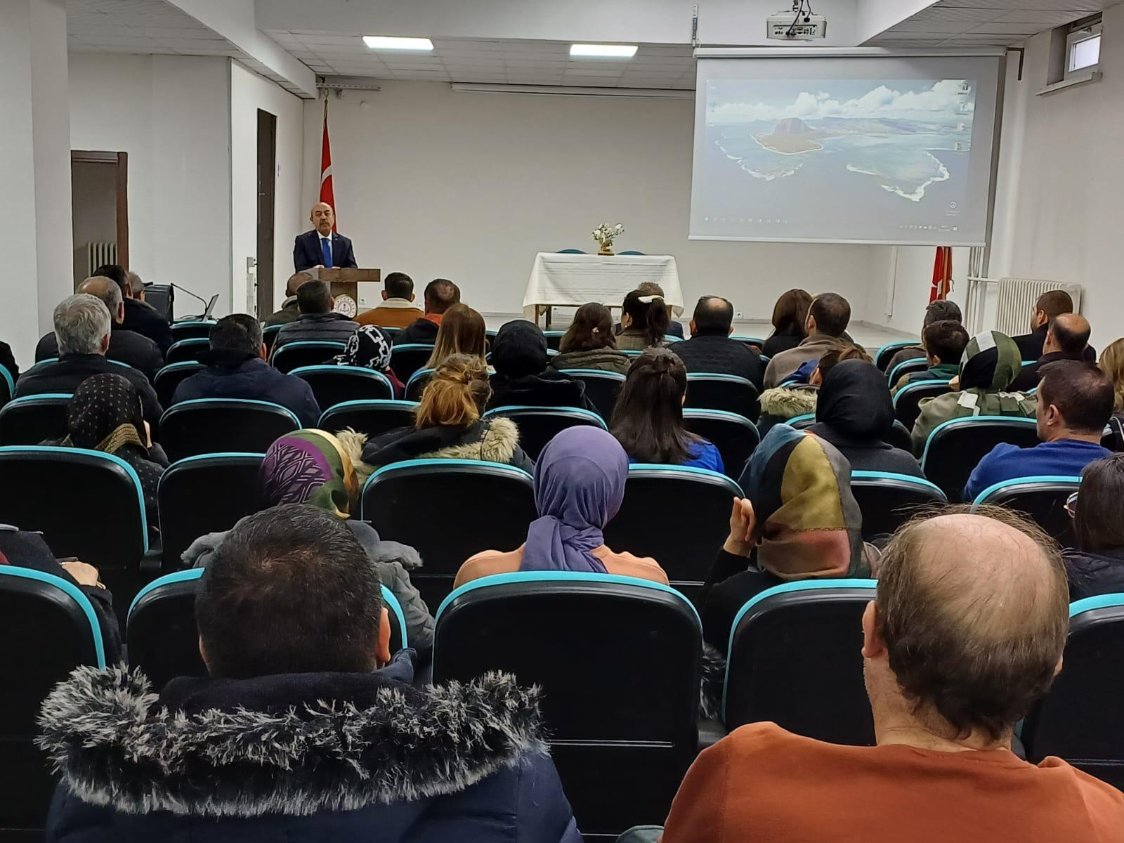 Erzincan'da Etik Eğitim Seminerleri Başladı.. (1)