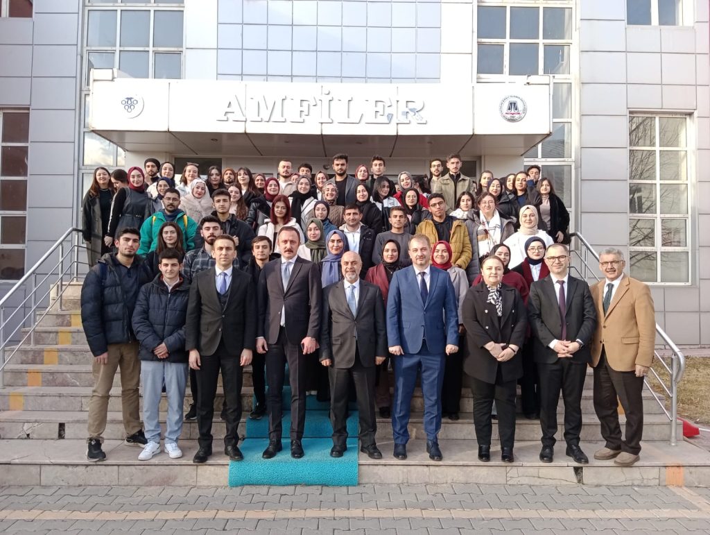 Erzincan'da Kariyer Günlerine Yoğun Ilgi.. (5)