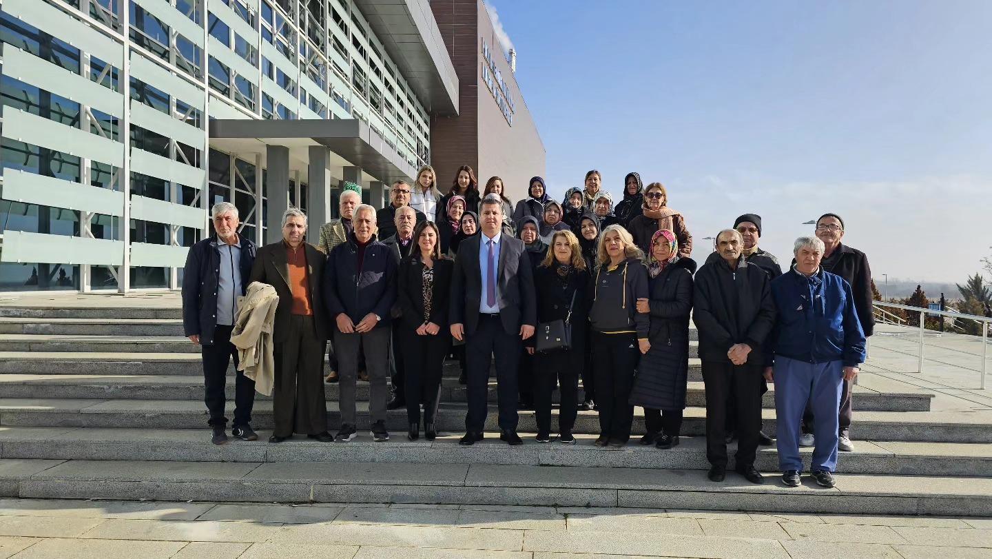 Erzincan 60+ Tazelenme Üniversitesi'nde Ilk Dönem Sona Erdi... (3)