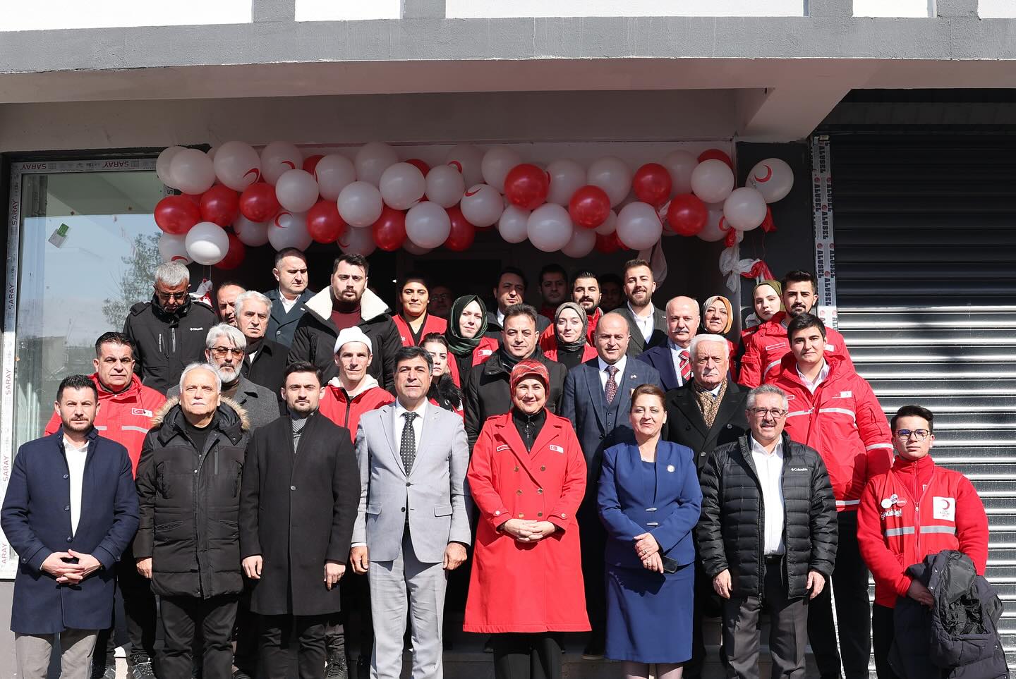 Erzincan Kızılay Ekibinden Bayburt Kızılay Açılışına Destek.. (2)