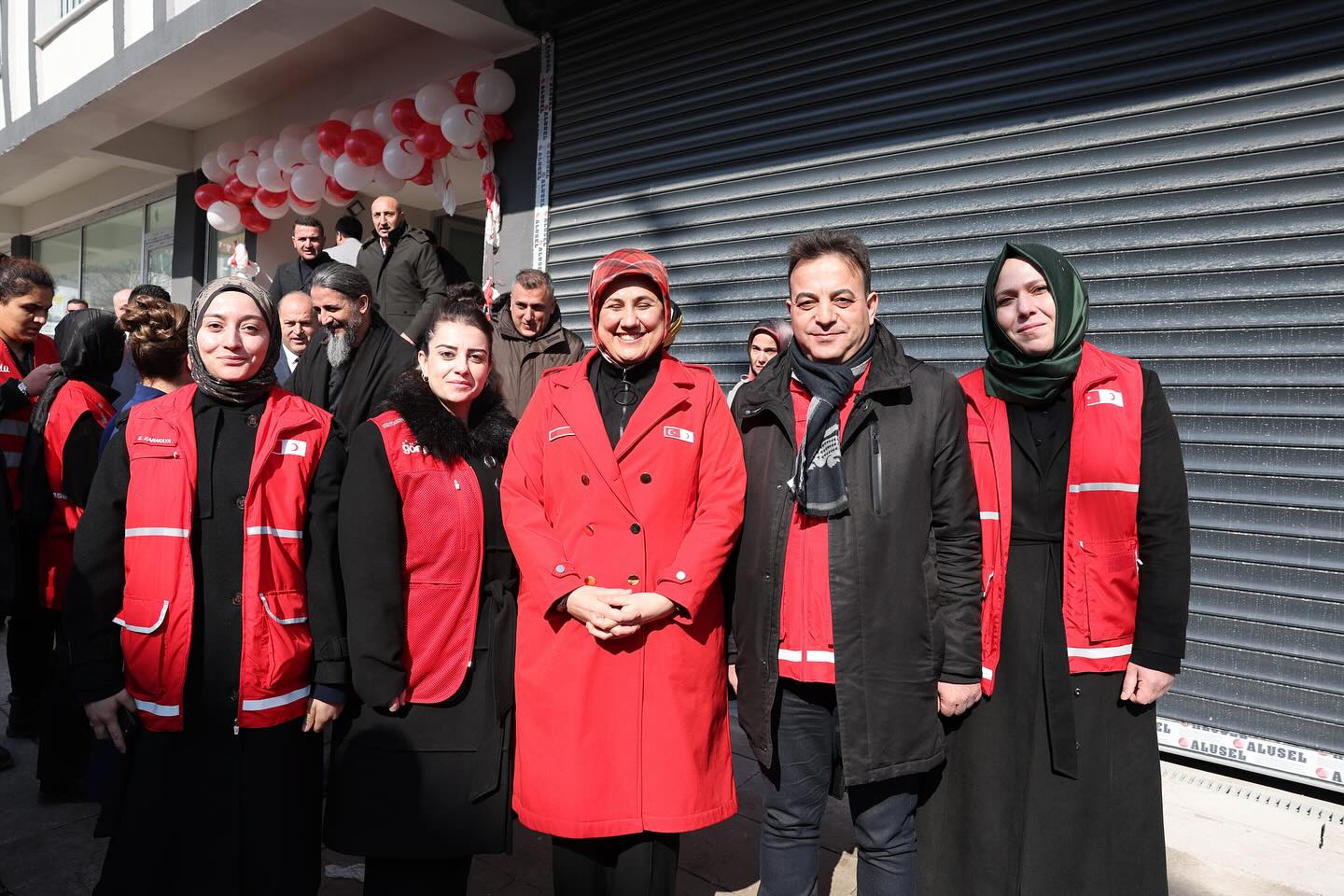 Erzincan Kızılay Ekibinden Bayburt Kızılay Açılışına Destek.. (3)