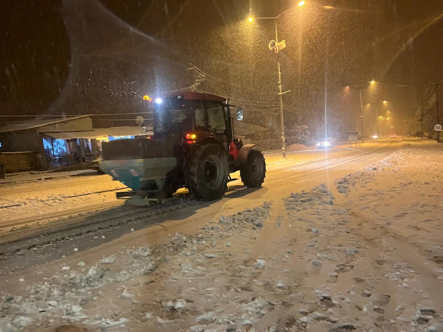 Üzümlü Belediyesi Gece Boyunca Çalıştı.. (1)